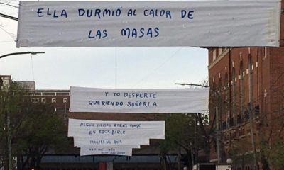 pasacalles que ya son MEMES